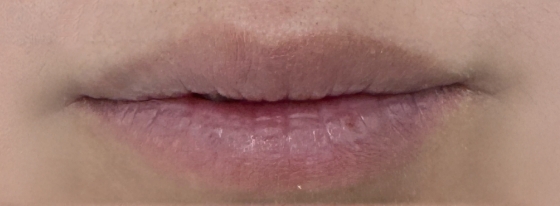 リップアートメイク前a